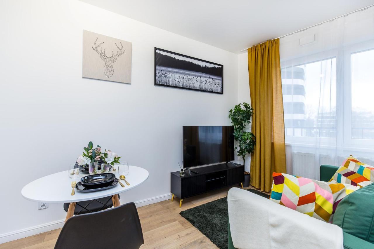 Cloud9 - Barska 69 Apartment Krakow Luaran gambar