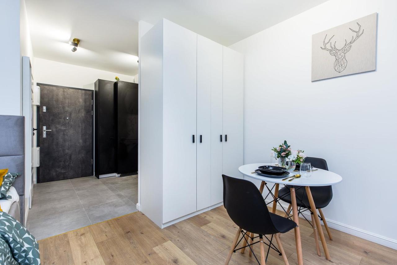 Cloud9 - Barska 69 Apartment Krakow Luaran gambar