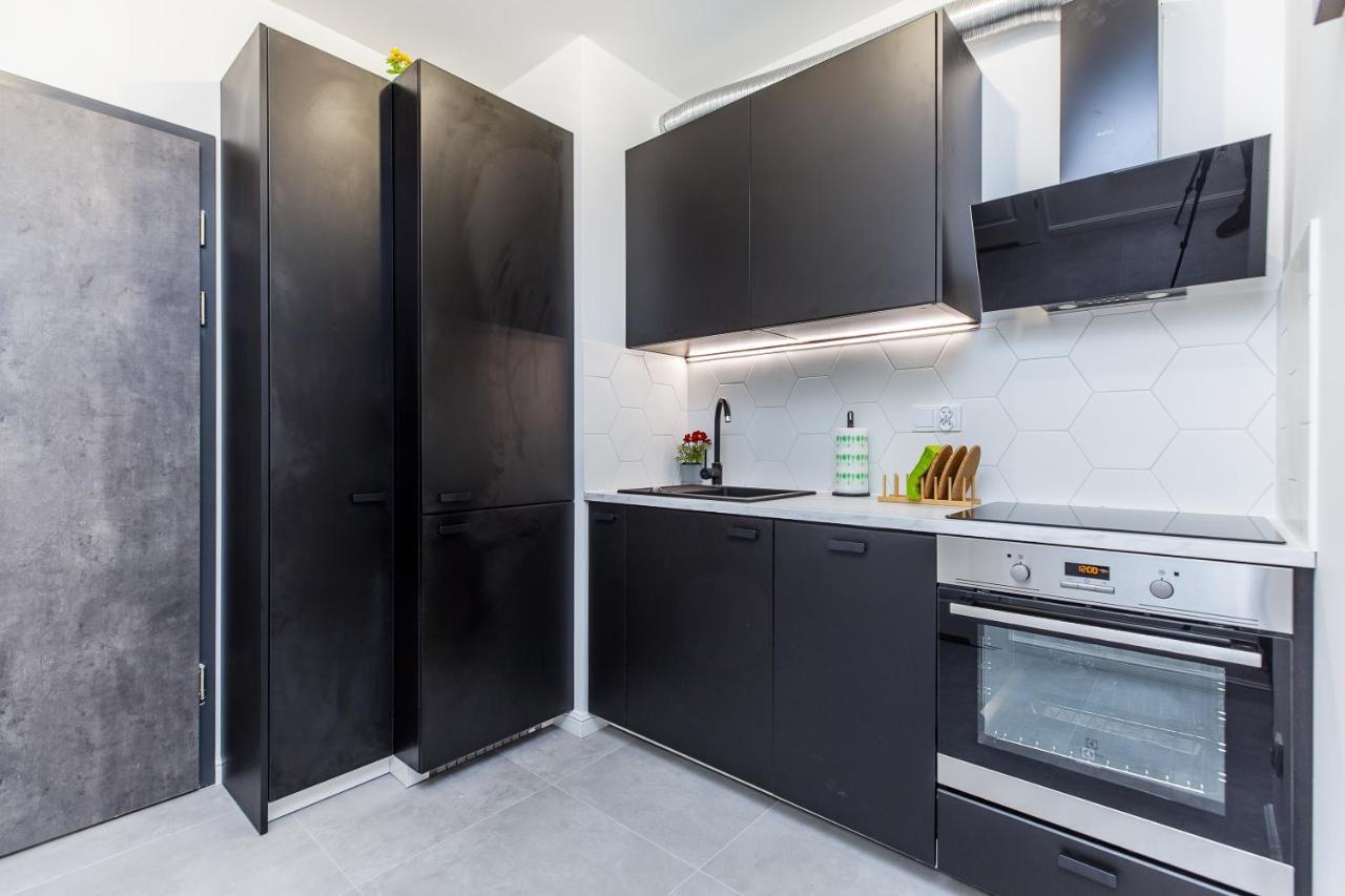 Cloud9 - Barska 69 Apartment Krakow Luaran gambar