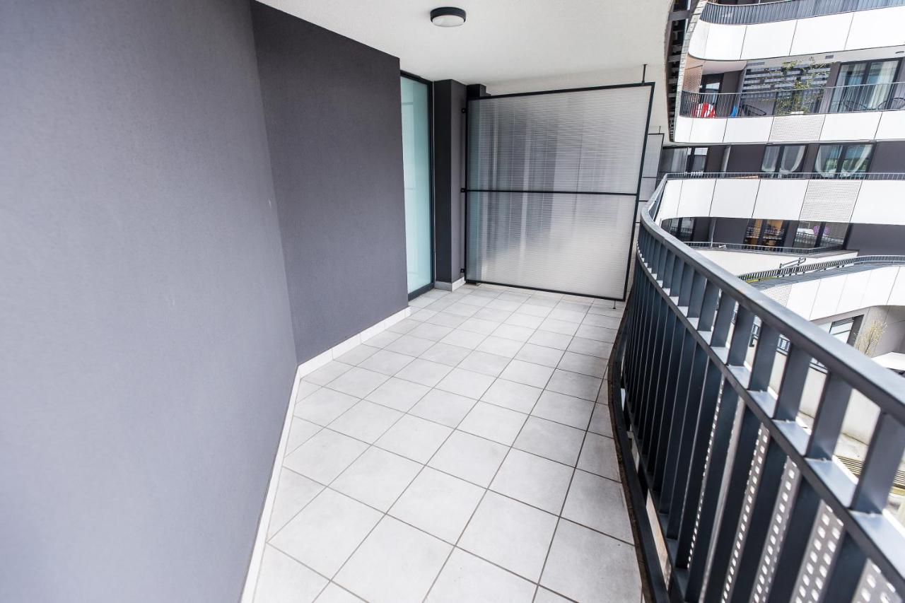 Cloud9 - Barska 69 Apartment Krakow Luaran gambar