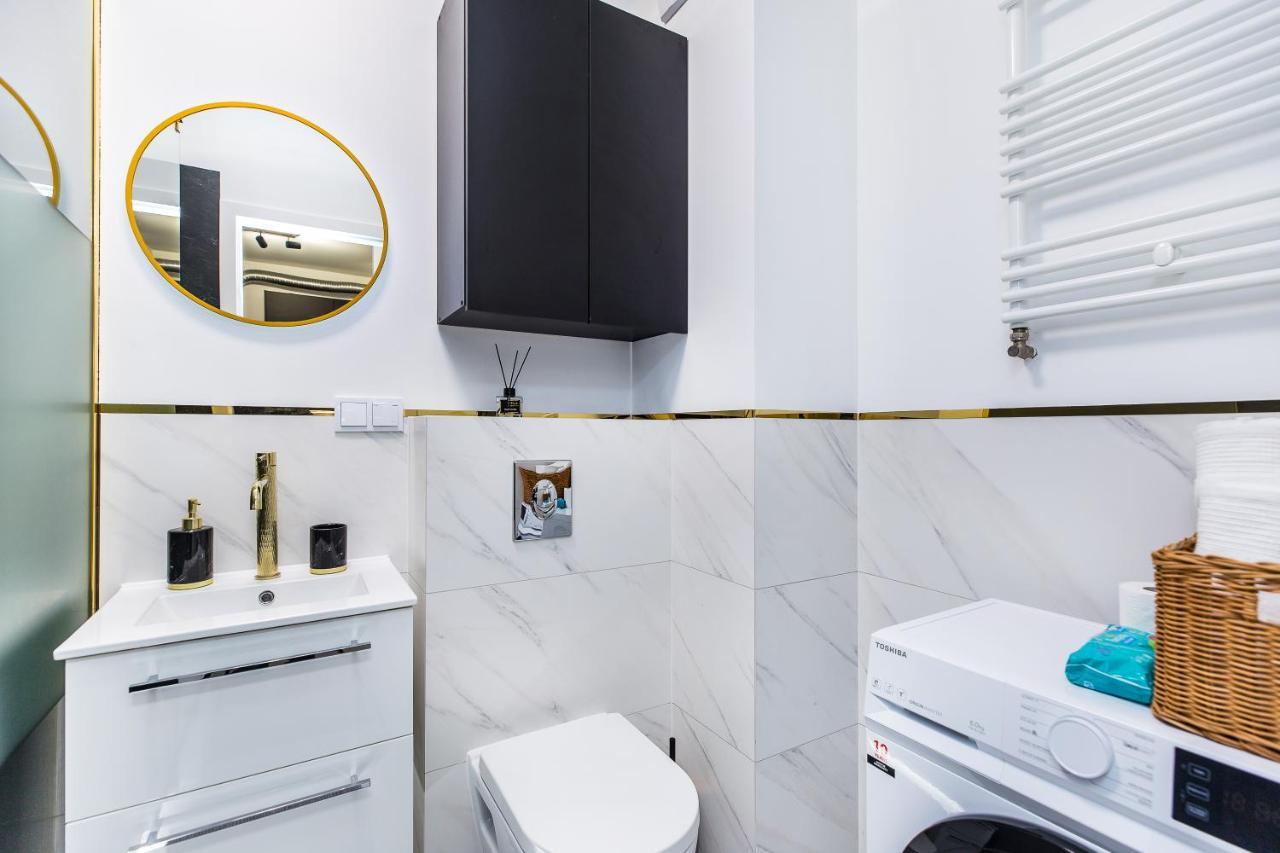 Cloud9 - Barska 69 Apartment Krakow Luaran gambar