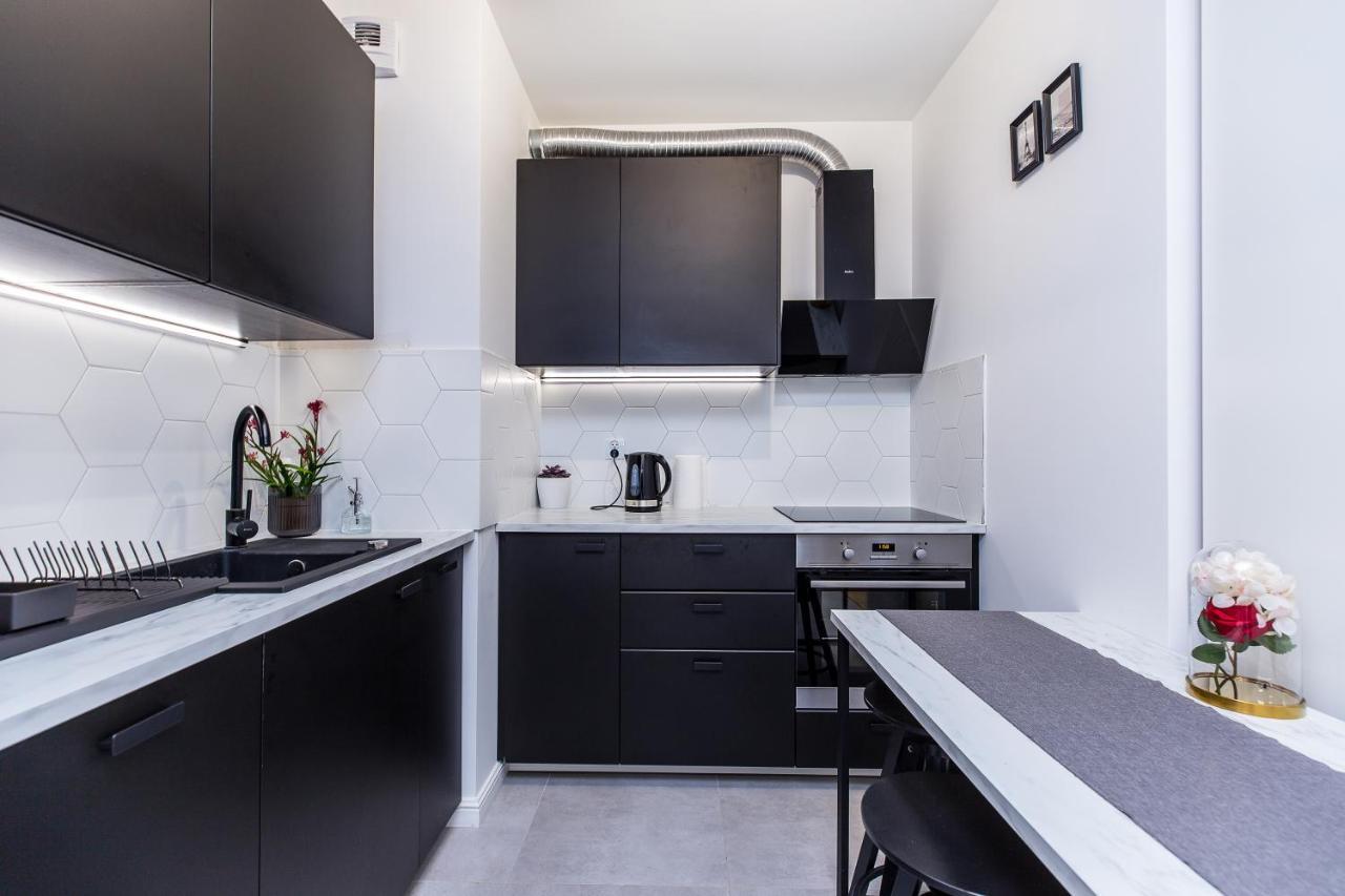 Cloud9 - Barska 69 Apartment Krakow Luaran gambar